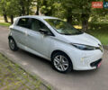 Белый Рено Зое, объемом двигателя 0 л и пробегом 54 тыс. км за 9300 $, фото 5 на Automoto.ua