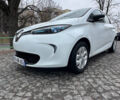 Белый Рено Зое, объемом двигателя 0 л и пробегом 114 тыс. км за 8200 $, фото 17 на Automoto.ua