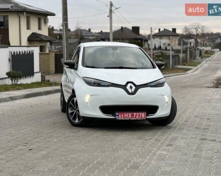 Білий Рено Зое, об'ємом двигуна 0 л та пробігом 116 тис. км за 8650 $, фото 3 на Automoto.ua