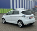 Белый Рено Зое, объемом двигателя 0 л и пробегом 126 тыс. км за 8800 $, фото 5 на Automoto.ua