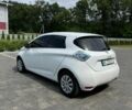 Белый Рено Зое, объемом двигателя 0 л и пробегом 165 тыс. км за 8350 $, фото 11 на Automoto.ua