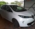 Белый Рено Зое, объемом двигателя 0 л и пробегом 15 тыс. км за 12000 $, фото 1 на Automoto.ua
