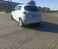 Белый Рено Зое, объемом двигателя 0 л и пробегом 94 тыс. км за 9627 $, фото 4 на Automoto.ua