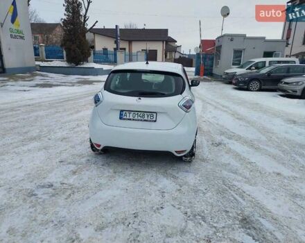 Білий Рено Зое, об'ємом двигуна 0 л та пробігом 94 тис. км за 10300 $, фото 8 на Automoto.ua