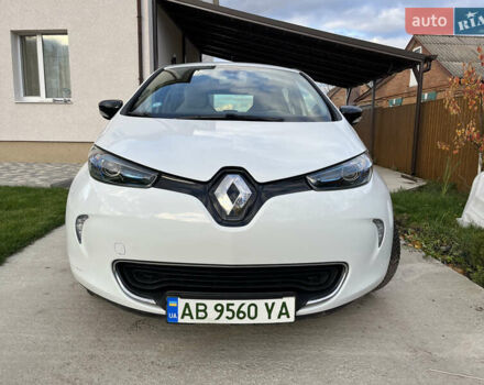 Рено Зое 2018 в Виннице на Automoto.ua Белый Рено Зое, объемом двигателя 0 л и пробегом 68 тыс. км за 9350 $, фото 1 на Automoto.ua