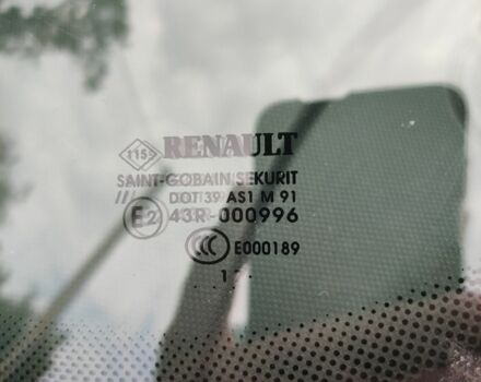 Білий Рено Зое, об'ємом двигуна 0 л та пробігом 190 тис. км за 8500 $, фото 3 на Automoto.ua