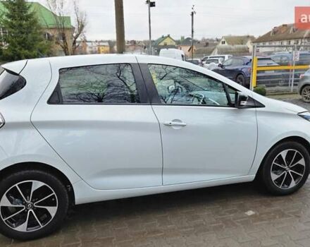 Белый Рено Зое, объемом двигателя 0 л и пробегом 71 тыс. км за 9550 $, фото 15 на Automoto.ua