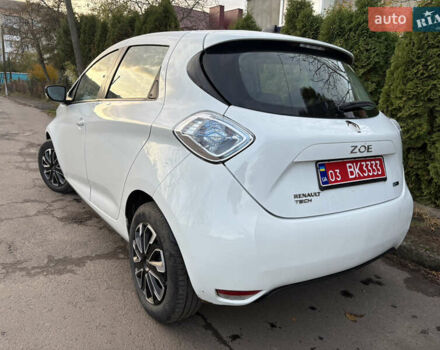 Белый Рено Зое, объемом двигателя 0 л и пробегом 65 тыс. км за 9200 $, фото 11 на Automoto.ua