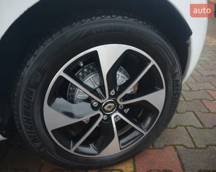 Білий Рено Зое, об'ємом двигуна 0 л та пробігом 37 тис. км за 10777 $, фото 71 на Automoto.ua