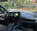 Білий Рено Зое, об'ємом двигуна 0 л та пробігом 107 тис. км за 10799 $, фото 95 на Automoto.ua