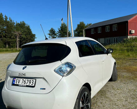 Білий Рено Зое, об'ємом двигуна 0 л та пробігом 73 тис. км за 6200 $, фото 7 на Automoto.ua