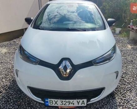 Білий Рено Зое, об'ємом двигуна 0 л та пробігом 97 тис. км за 9300 $, фото 2 на Automoto.ua