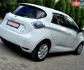 Белый Рено Зое, объемом двигателя 0 л и пробегом 85 тыс. км за 7900 $, фото 10 на Automoto.ua