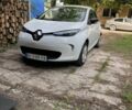 Белый Рено Зое, объемом двигателя 0 л и пробегом 188 тыс. км за 9000 $, фото 1 на Automoto.ua