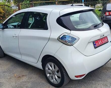 Белый Рено Зое, объемом двигателя 0 л и пробегом 62 тыс. км за 9999 $, фото 8 на Automoto.ua