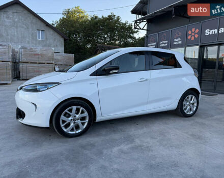Белый Рено Зое, объемом двигателя 0 л и пробегом 51 тыс. км за 10800 $, фото 5 на Automoto.ua