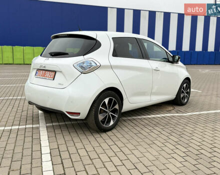 Білий Рено Зое, об'ємом двигуна 0 л та пробігом 56 тис. км за 9800 $, фото 4 на Automoto.ua