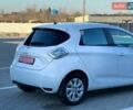 Белый Рено Зое, объемом двигателя 0 л и пробегом 127 тыс. км за 8900 $, фото 25 на Automoto.ua