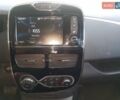 Белый Рено Зое, объемом двигателя 0 л и пробегом 95 тыс. км за 11000 $, фото 33 на Automoto.ua
