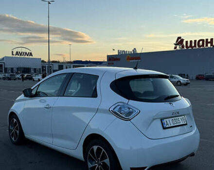 Белый Рено Зое, объемом двигателя 0 л и пробегом 117 тыс. км за 9800 $, фото 5 на Automoto.ua