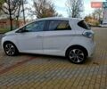 Белый Рено Зое, объемом двигателя 0 л и пробегом 129 тыс. км за 8700 $, фото 11 на Automoto.ua