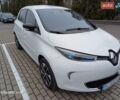 Белый Рено Зое, объемом двигателя 0 л и пробегом 150 тыс. км за 10000 $, фото 8 на Automoto.ua