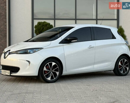 Білий Рено Зое, об'ємом двигуна 0 л та пробігом 80 тис. км за 9500 $, фото 15 на Automoto.ua