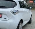 Белый Рено Зое, объемом двигателя 0 л и пробегом 128 тыс. км за 8900 $, фото 23 на Automoto.ua