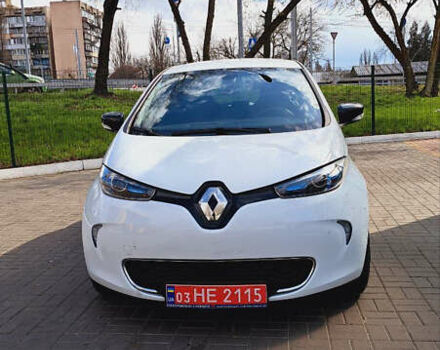 Білий Рено Зое, об'ємом двигуна 0 л та пробігом 36 тис. км за 9499 $, фото 1 на Automoto.ua