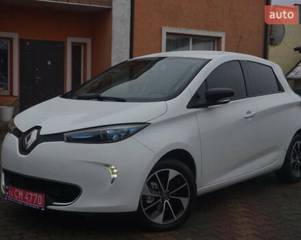 Білий Рено Зое, об'ємом двигуна 0 л та пробігом 37 тис. км за 10777 $, фото 1 на Automoto.ua