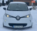 Білий Рено Зое, об'ємом двигуна 0 л та пробігом 70 тис. км за 10900 $, фото 1 на Automoto.ua