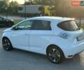 Белый Рено Зое, объемом двигателя 0 л и пробегом 87 тыс. км за 10100 $, фото 11 на Automoto.ua