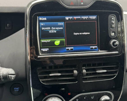 Білий Рено Зое, об'ємом двигуна 0 л та пробігом 91 тис. км за 10600 $, фото 13 на Automoto.ua