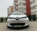 Белый Рено Зое, объемом двигателя 0 л и пробегом 32 тыс. км за 11500 $, фото 3 на Automoto.ua