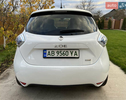 Рено Зое 2018 в Виннице на Automoto.ua Белый Рено Зое, объемом двигателя 0 л и пробегом 68 тыс. км за 9350 $, фото 5 на Automoto.ua