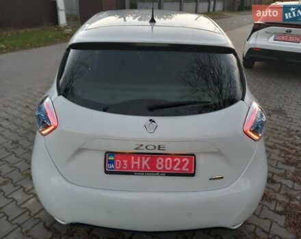 Белый Рено Зое, объемом двигателя 0 л и пробегом 39 тыс. км за 10900 $, фото 9 на Automoto.ua