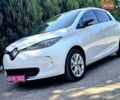 Белый Рено Зое, объемом двигателя 0 л и пробегом 81 тыс. км за 9200 $, фото 9 на Automoto.ua