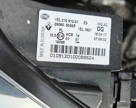 Белый Рено Зое, объемом двигателя 0 л и пробегом 71 тыс. км за 9550 $, фото 62 на Automoto.ua