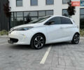 Белый Рено Зое, объемом двигателя 0 л и пробегом 73 тыс. км за 9700 $, фото 5 на Automoto.ua