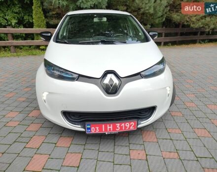 Белый Рено Зое, объемом двигателя 0 л и пробегом 119 тыс. км за 10200 $, фото 1 на Automoto.ua