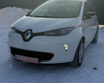 Белый Рено Зое, объемом двигателя 0 л и пробегом 143 тыс. км за 8950 $, фото 8 на Automoto.ua