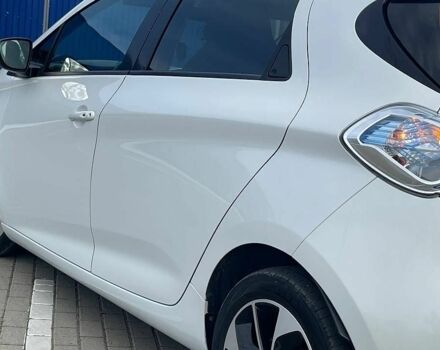 Білий Рено Зое, об'ємом двигуна 0 л та пробігом 107 тис. км за 10799 $, фото 36 на Automoto.ua