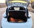 Білий Рено Зое, об'ємом двигуна 0 л та пробігом 176 тис. км за 9000 $, фото 16 на Automoto.ua