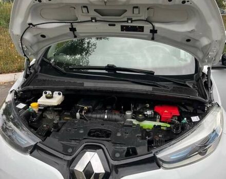 Белый Рено Зое, объемом двигателя 0 л и пробегом 109 тыс. км за 9499 $, фото 12 на Automoto.ua