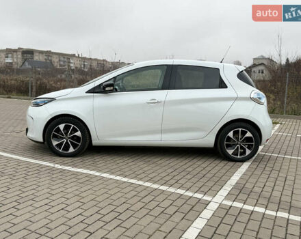 Білий Рено Зое, об'ємом двигуна 0 л та пробігом 56 тис. км за 9800 $, фото 6 на Automoto.ua