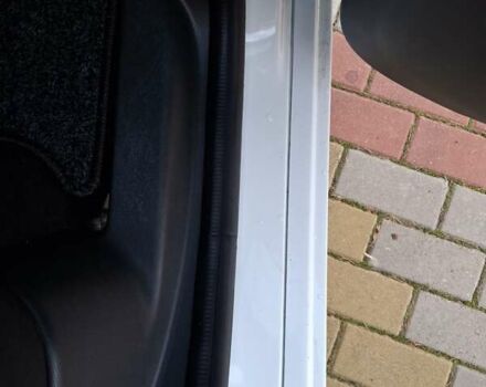 Белый Рено Зое, объемом двигателя 0 л и пробегом 129 тыс. км за 8700 $, фото 29 на Automoto.ua