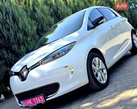 Белый Рено Зое, объемом двигателя 0 л и пробегом 81 тыс. км за 9200 $, фото 2 на Automoto.ua
