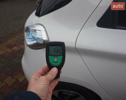 Білий Рено Зое, об'ємом двигуна 0 л та пробігом 37 тис. км за 10777 $, фото 77 на Automoto.ua