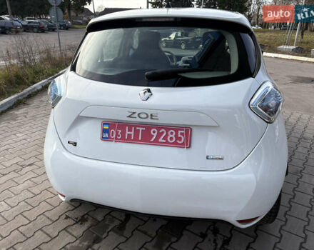 Білий Рено Зое, об'ємом двигуна 0 л та пробігом 130 тис. км за 8500 $, фото 6 на Automoto.ua