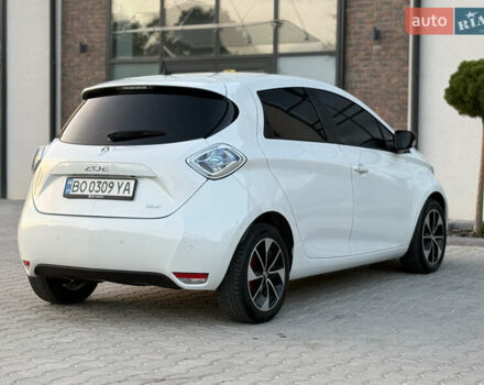 Білий Рено Зое, об'ємом двигуна 0 л та пробігом 80 тис. км за 9500 $, фото 10 на Automoto.ua